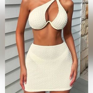 Three piece bathing suit